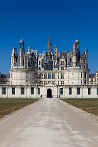 国色天香美女摄影照片_Chambord 城堡，卢瓦尔河和谢尔，法国