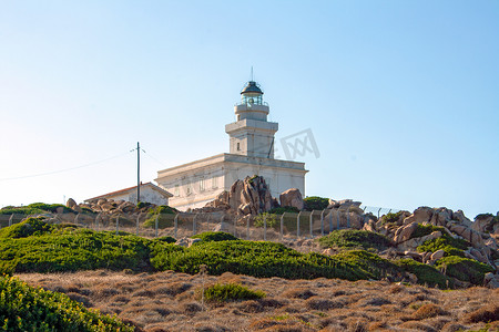 在 Capo Testa，撒丁岛的灯塔