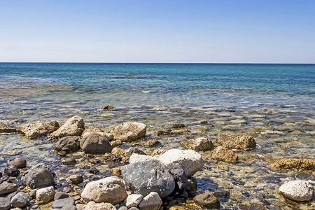 海边摄影照片_从海边的海景在夏季作为背景