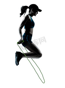 集体跳绳摄影照片_女子赛跑者慢跑者跳绳剪影