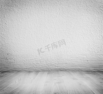 白色简约石膏、混凝土墙背景和白色木地板。