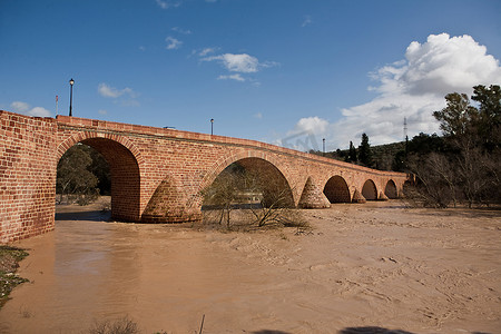 瓜达尔基维尔河，西班牙