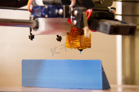低角度 3D 打印机
