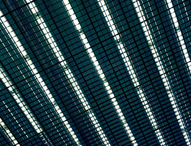 工业大厦的霓虹灯