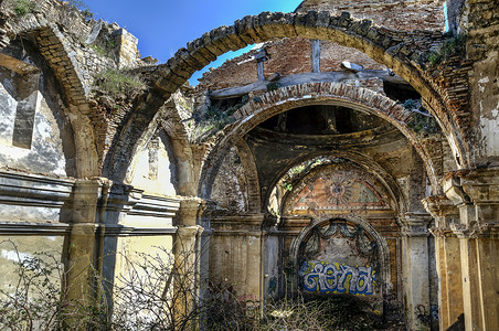 废弃的教堂