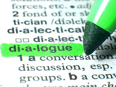 在词典中以绿色突出显示的对话框