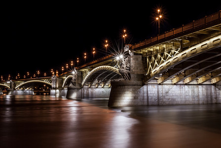 布达佩斯玛吉特桥