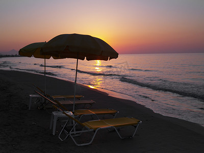 沙滩上的夕阳