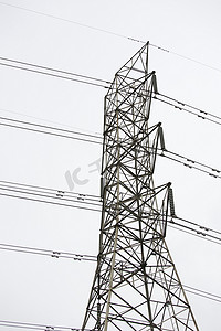 黑白电线塔摄影照片_输电线塔