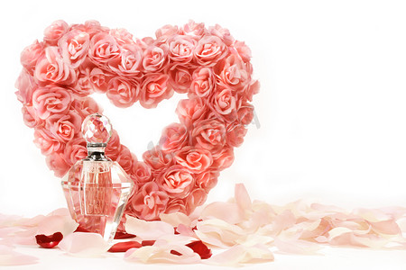 玫瑰之心与香水瓶