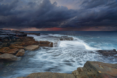 海洋风暴前锋 Maroubra