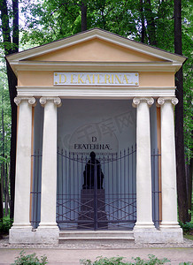 Arkhangelskoye 庄园的叶卡捷琳娜二世雕像。