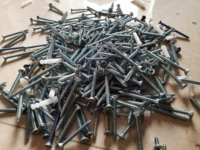 金属螺丝组，螺丝不锈钢螺栓，硬件维修工具。