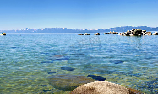 加利福尼亚太浩湖全景。