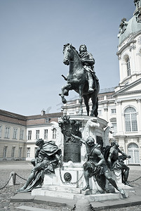 弗里德里希·威廉一世雕像在柏林