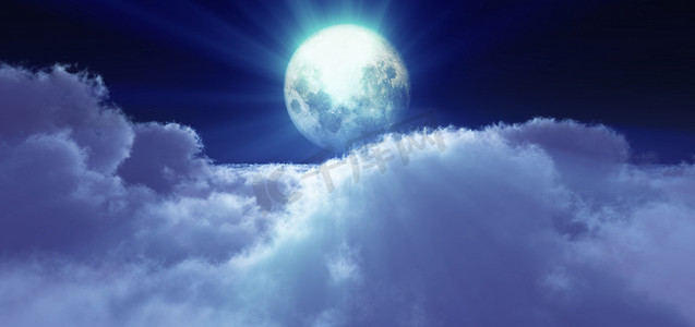 夜晚飞过云层满月