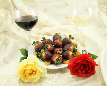 葡萄酒、玫瑰和糖果