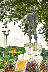 菲律宾马尼拉的洛伦佐·鲁伊斯雕像