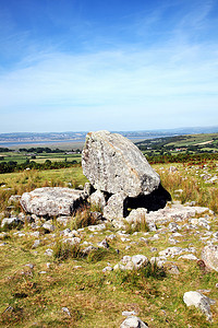 英国威尔士高尔的亚瑟之石是一个新石器时代的墓室