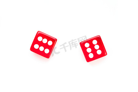 两个红色骰子