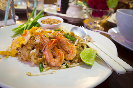 泰国美食——PadThai