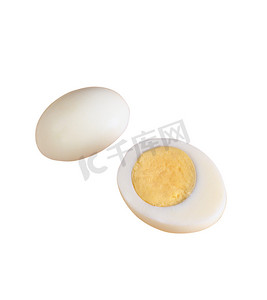 卡路里摄影照片_孤立的壳煮鸡蛋