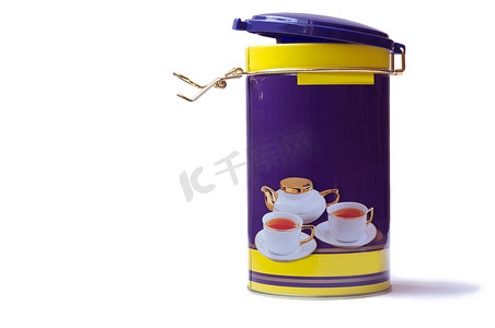 产品包装茶叶摄影照片_在白色背景的存贮箱子茶叶。