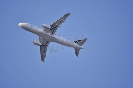 空气指数摄影照片_BMI飞机