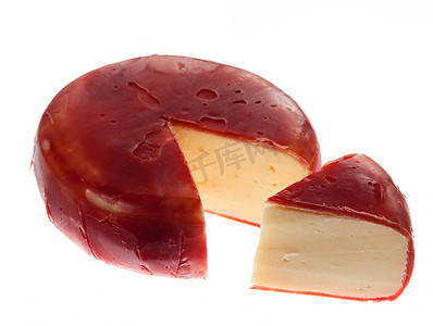 圆形蜡覆盖荷兰伊丹豪达奶酪