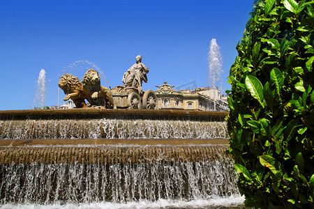 历史来源摄影照片_西贝莱斯雕像马德里喷泉在 Paseo Castellana