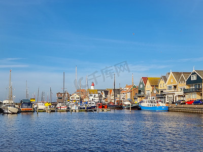 莱福德摄影照片_荷兰弗莱福兰渔村 Urk 的老港口，美丽的 Spring ay 在前荷兰 Urk 岛