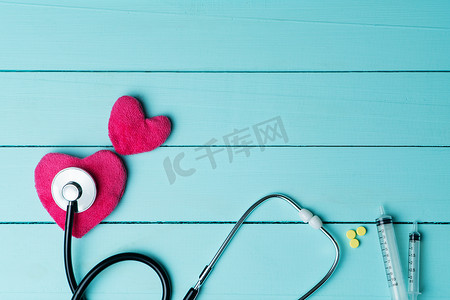 治愈者摄影照片_世界心脏健康日理念与Healthcare医疗保险