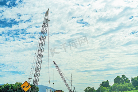 用于公路建设的工业起重机