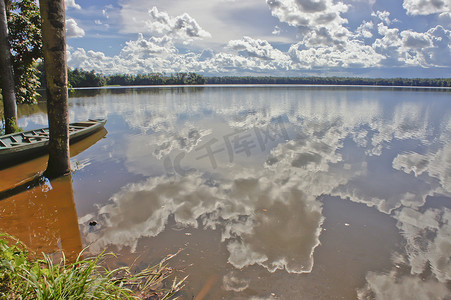 亚马逊盆地，桑多瓦尔湖上的船，坦波帕塔国家保护区，秘鲁，南美洲