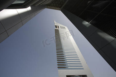 阿联酋摄影照片_迪拜 阿联酋 迪拜谢赫扎耶德路上的阿联酋大厦景观
