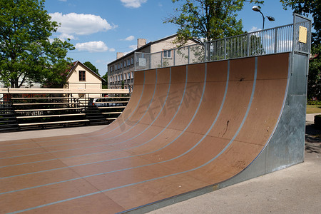 滑板坡道摄影照片_“滑板公园，坡道”