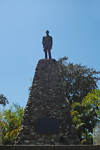 菲律宾巴塔克的马科斯纪念碑