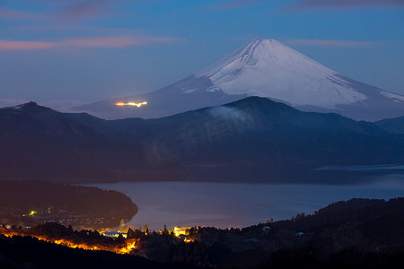 富士山湖箱根日出
