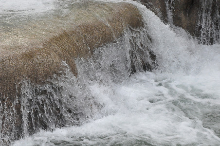 瀑布群摄影照片_牙买加邓恩瀑布