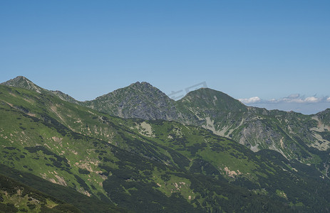 西塔特拉山脉或罗哈斯的山景，从巴拉内克的远足小径可以看到奥斯特罗哈克的两座山峰。