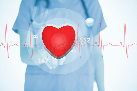 穿着磨砂膏的护士触摸带有心脏图形的红色心电图线