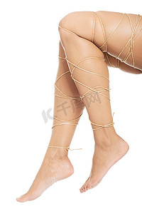 腿痛概念 — 腿用绳子绑