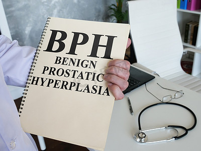 医生显示良性前列腺增生 BPH 诊断。
