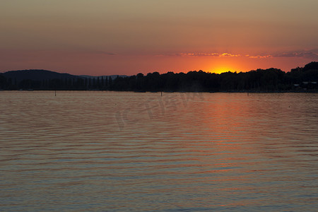 黄昏康斯坦茨湖