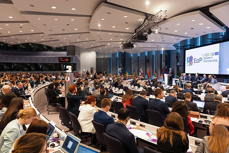 会晤红旗摄影照片_欧盟领导人在欧盟总部会晤