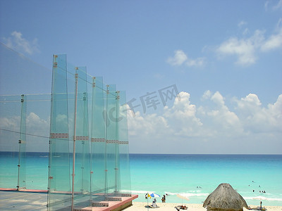 加勒比海划桨运动玻璃场