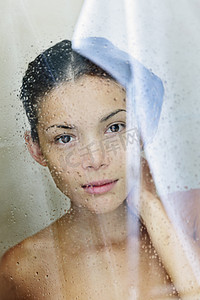 淋浴女人肖像