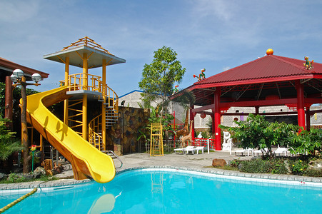 布拉干省 Meycauayan 的 Cherubin 花园游泳池