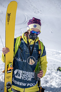 安德鲁·波拉德 (Andrew Pollard) 参加了 2021 年冬季在安道尔 Ordino Alcalis 举行的 2021 年自由滑雪世界巡回赛第 2 步比赛。