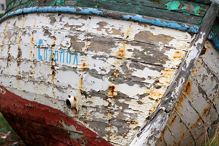 宇智波佐助摄影照片_索佐波尔码头的生锈船